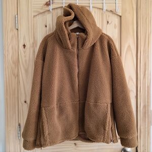 Fabletics Lotta Teddy Sherpa Hooded Jacket Side Zip
